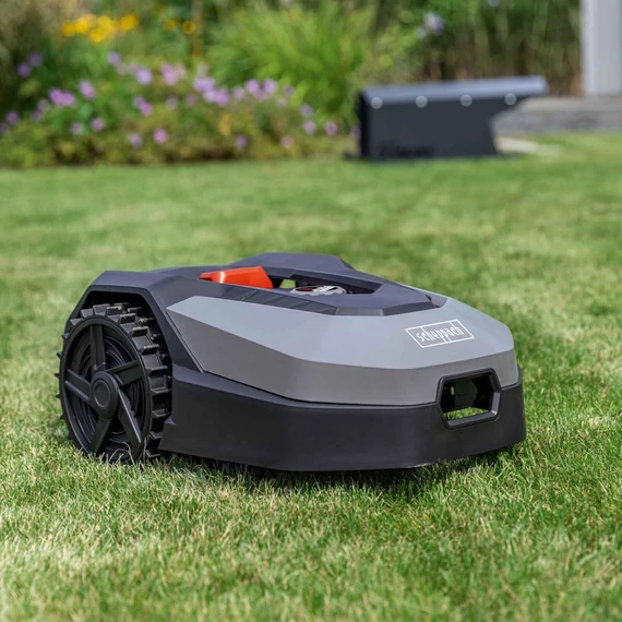 Scheppach RoboCutXXL900 Robotfűnyíró esőérzékelő, WiFi és BT, állomással