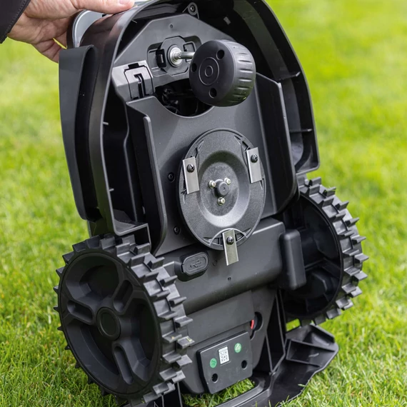 Scheppach RRMA300 Robotfűnyíró, Esőérzékelő