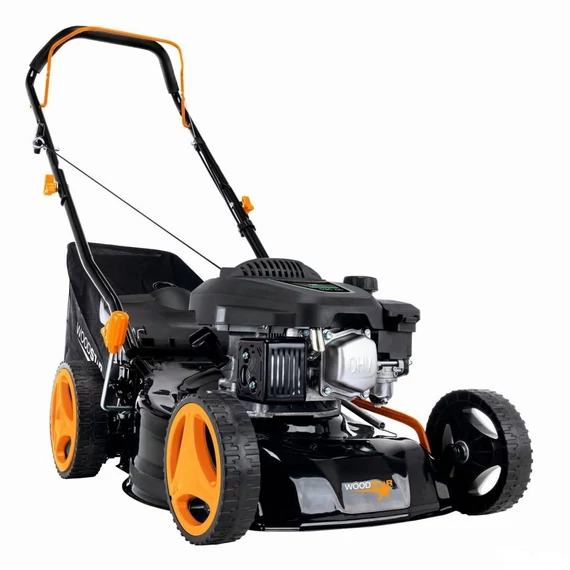 Woodster TT132-42 Benzines Fűnyíró